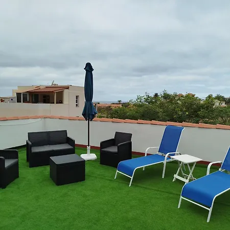 Isdan Apartment *